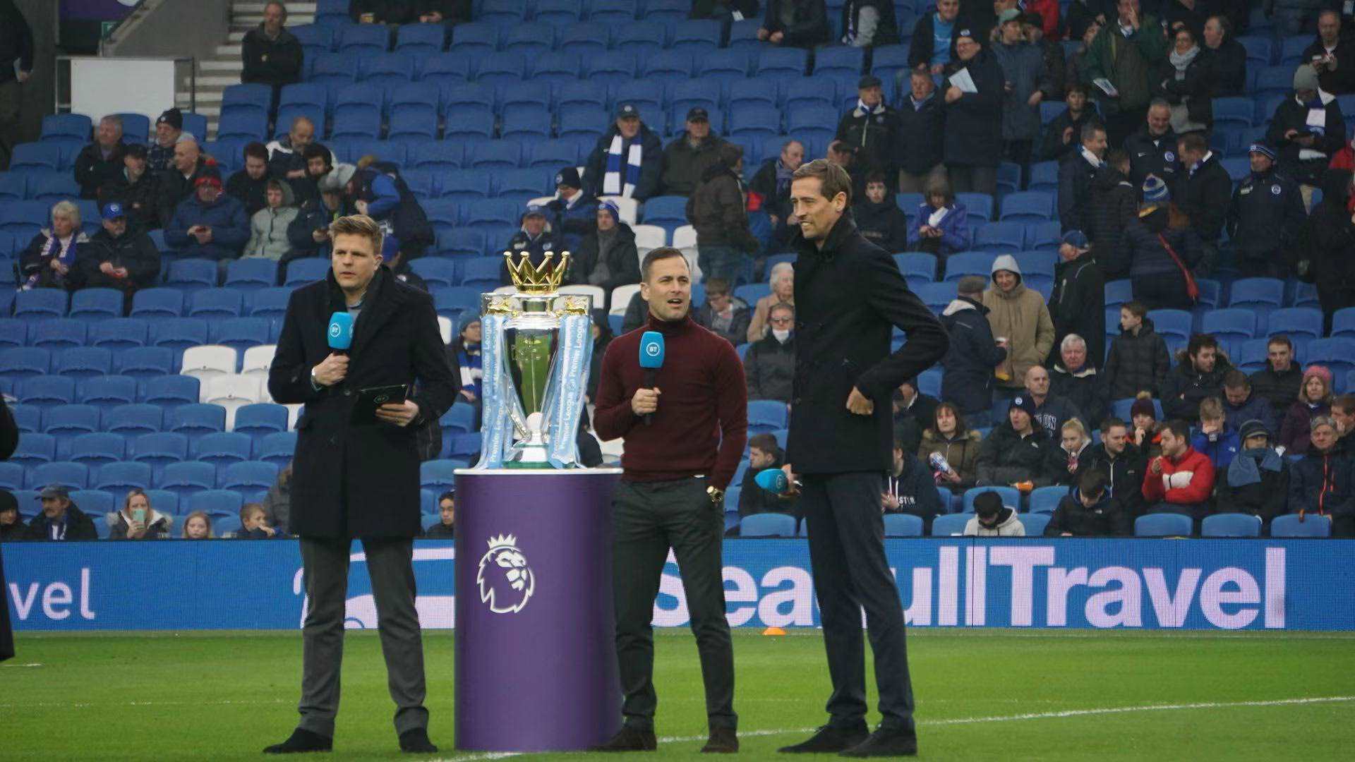 在逆境中展 在逆境中展